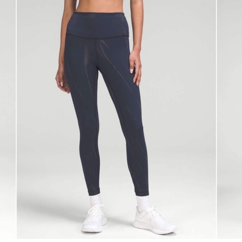 Lululemon Wunder Train High Rise Tight 25 sunbleached wash True Navy Blue Size 8